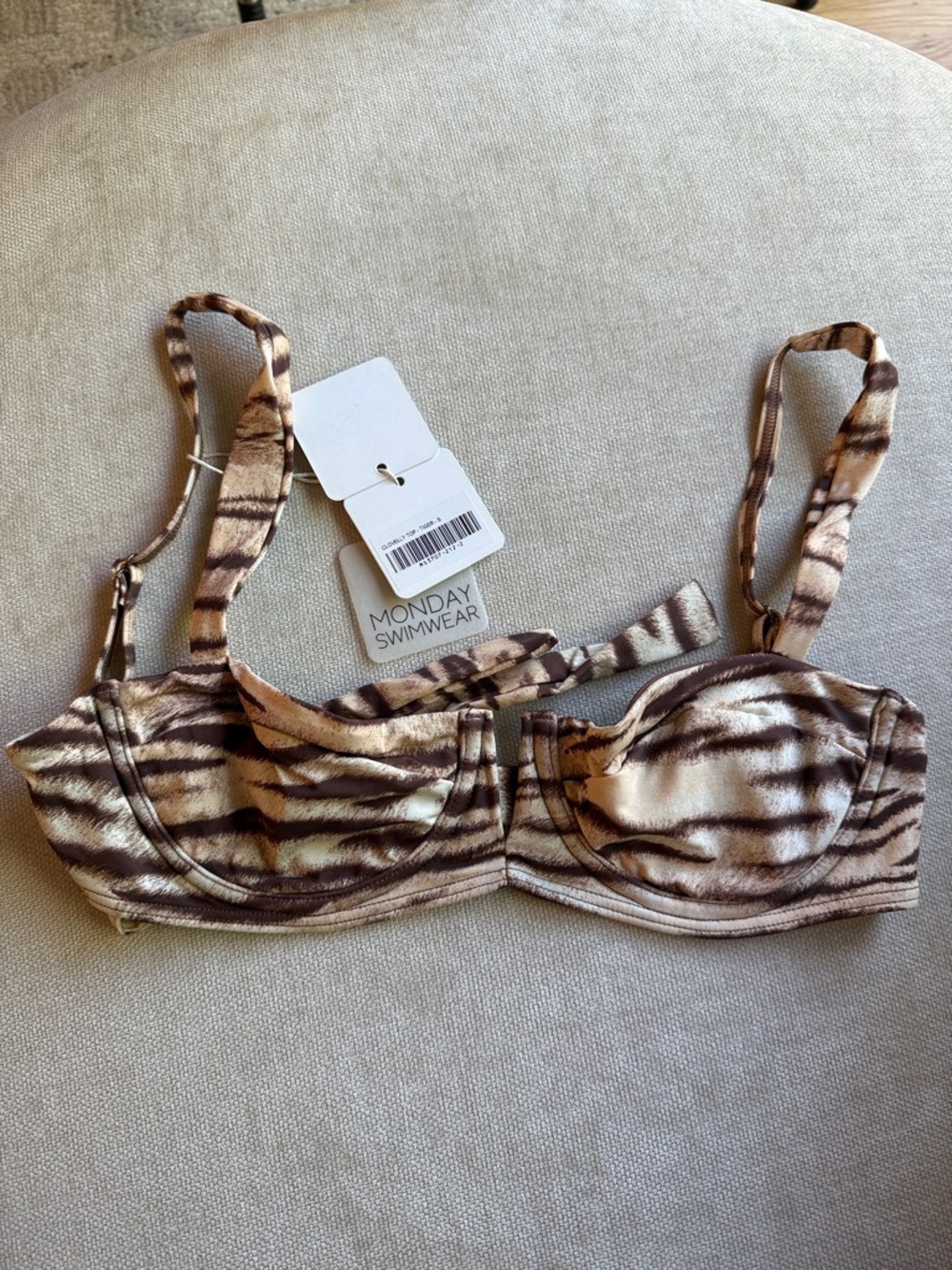 Monday Swimwear Clovelly Top Tiger Size S